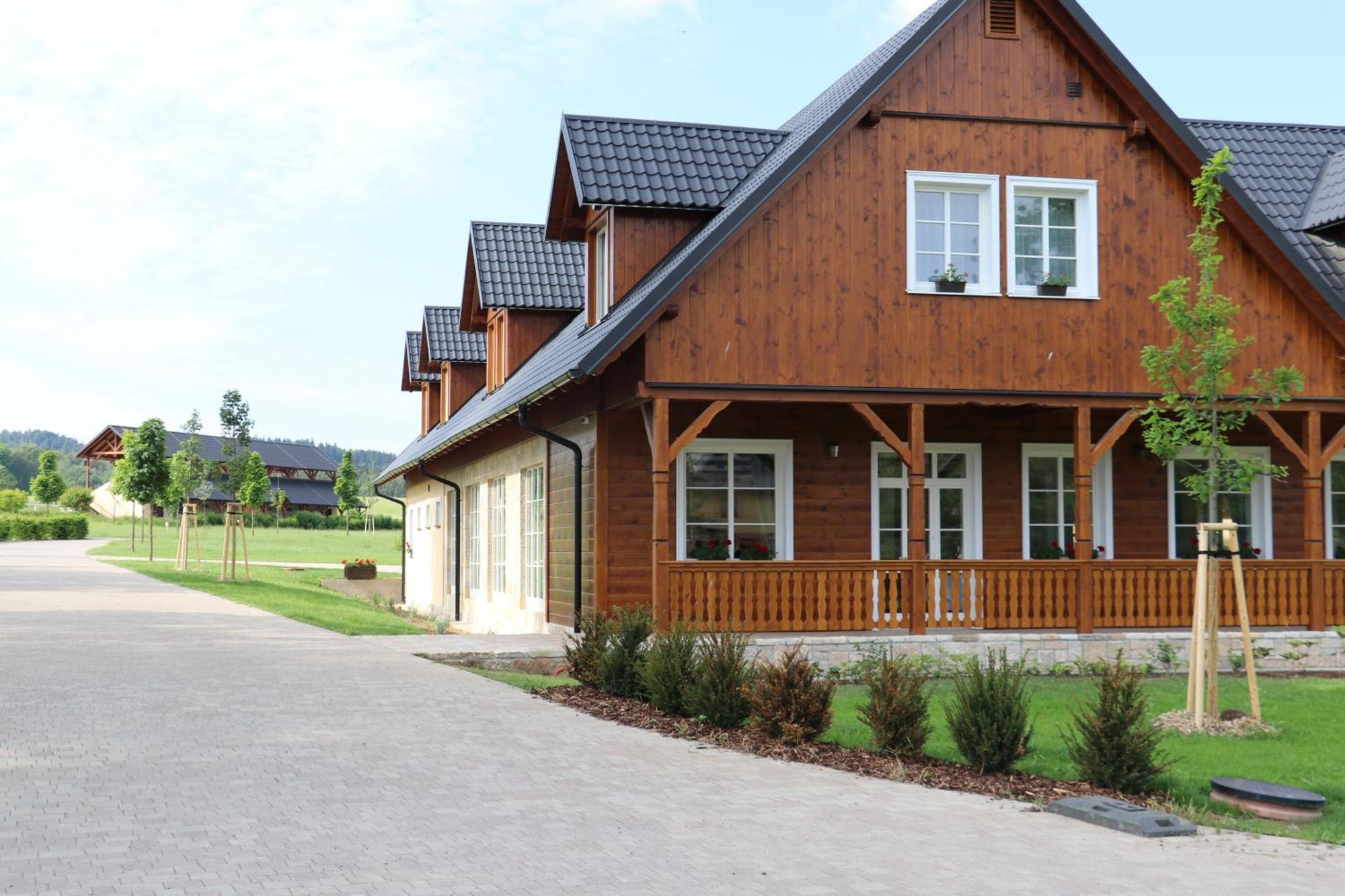 Apartman-Hotel Jitravsky Dvorec Rynoltice Zewnętrze zdjęcie